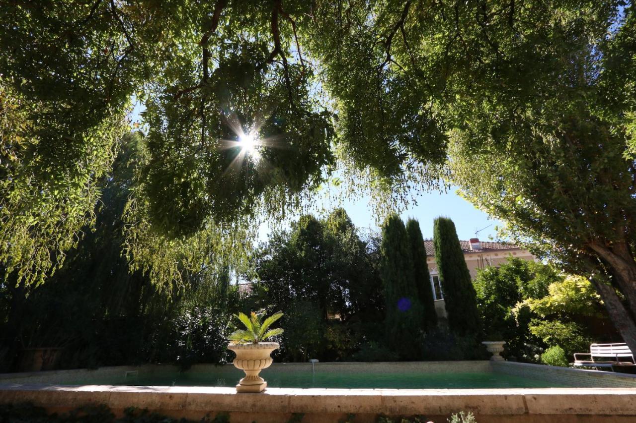 Maison Piloni L'Isle-sur-la-Sorgue Bagian luar foto